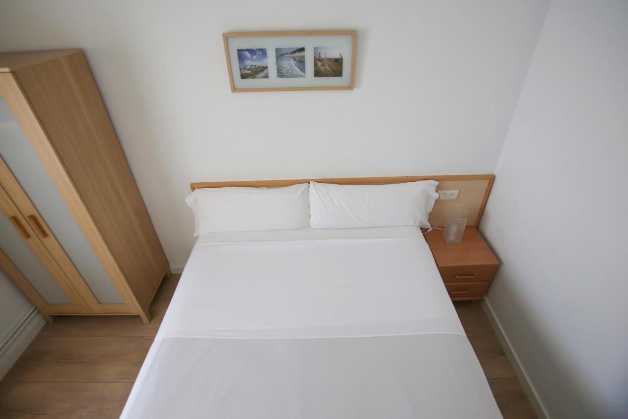 Gatell Hotel Виланова-и-ла-Желтру Екстериор снимка